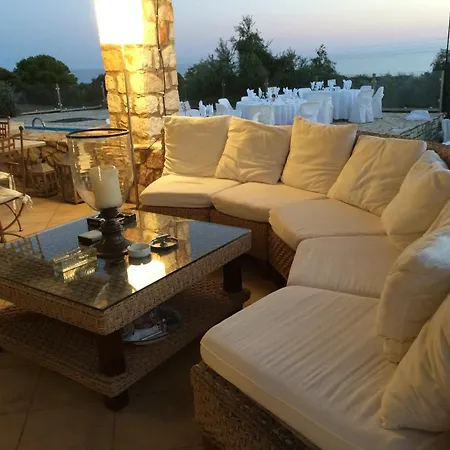 Βίλα Yialenia Estate