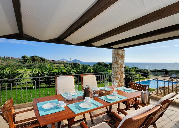 Yialenia Estate * Costa Navarino