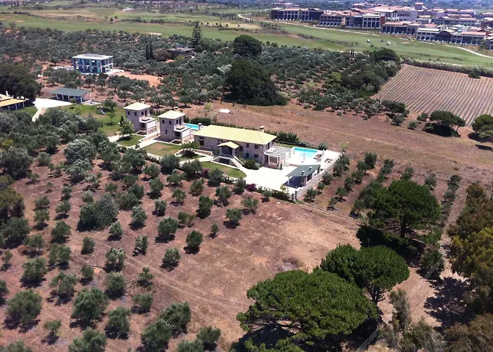Villa Yialenia Estate