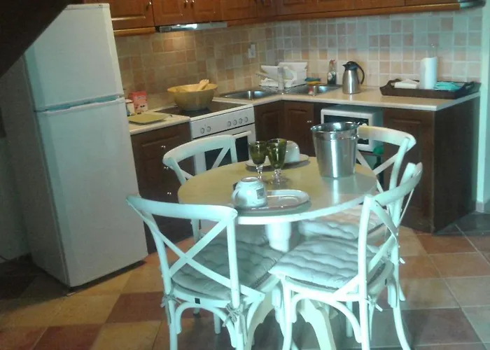 Yialenia Estate * Costa Navarino